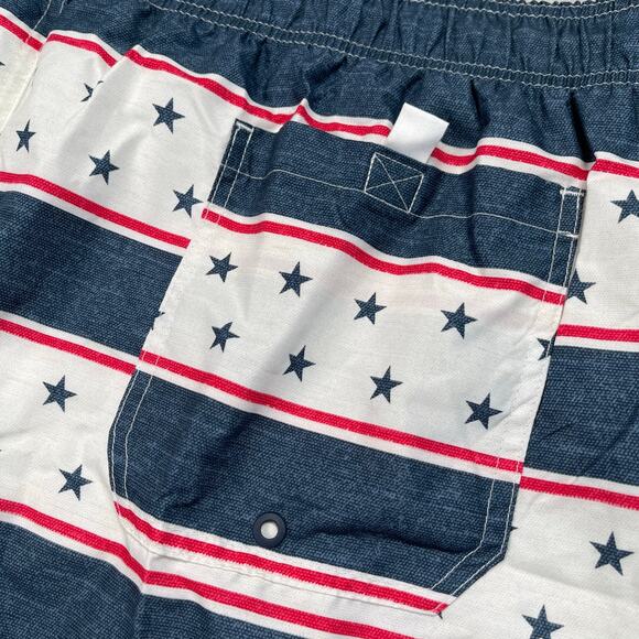 Patriotic Stars and Stripes Swim Trunks Men 3XL 48-50 Above The Knee 6" Inseam - Picture 4 of 11